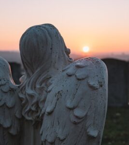 Cutting funeral expenses without sacrificing quality services.